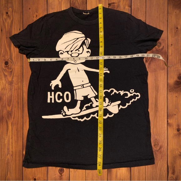 Hollister Co Aeropostale American Eagle Shirt Surfing Guy Cute Graphic Tee - Picture 3 of 4